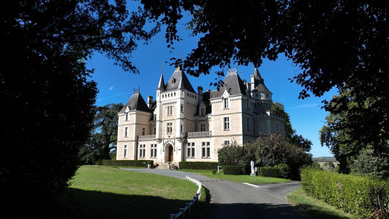 Chateau De La Rose Cluis Exterior photo